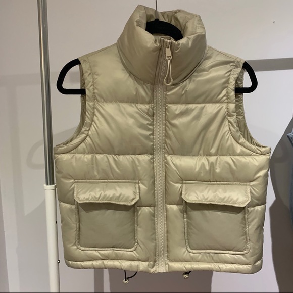 Stradivarius beige vest - Picture 2 of 3